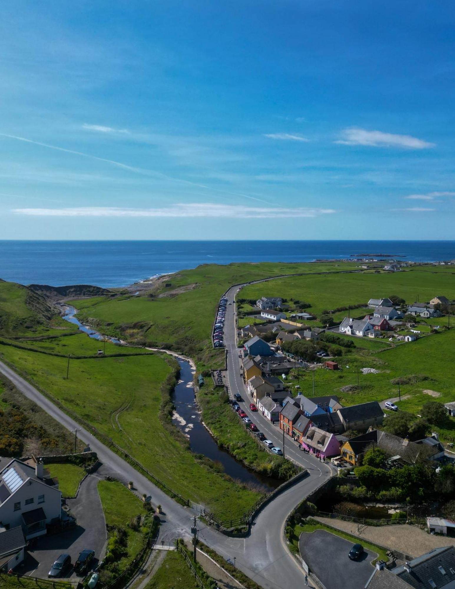 Doolin Inn Екстер'єр фото