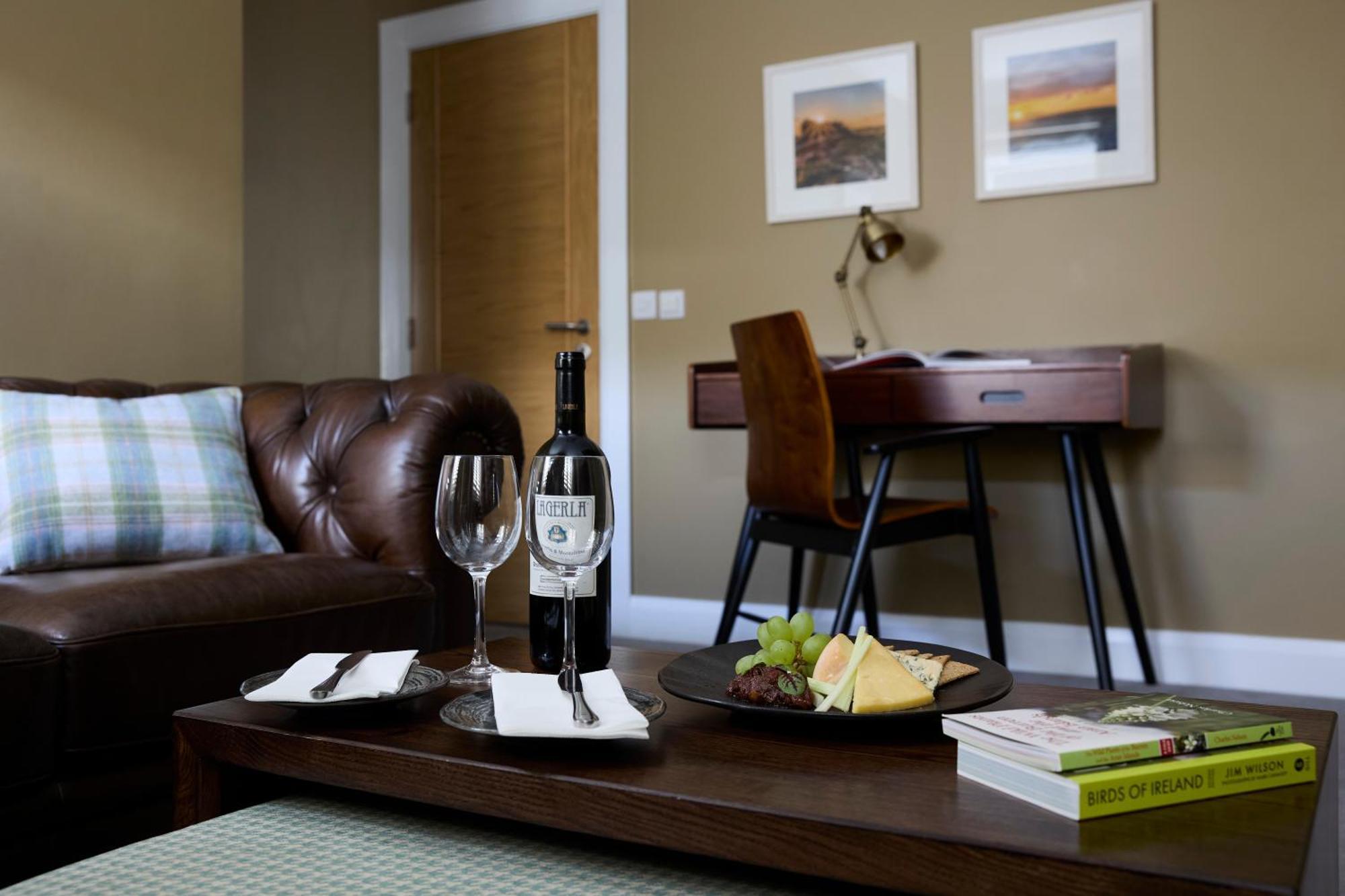 Doolin Inn Екстер'єр фото